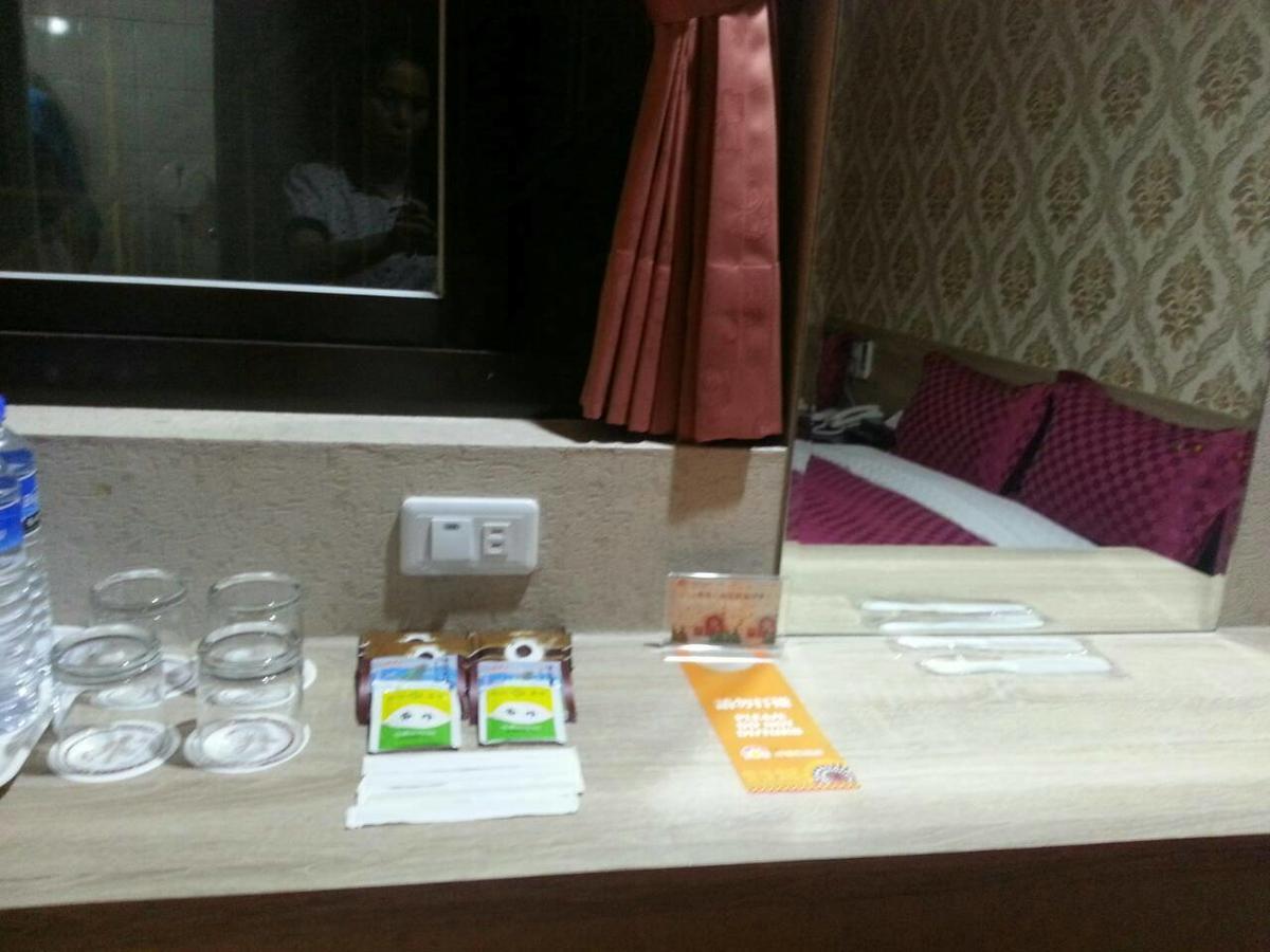 Bin Cheng Hotel Yilan Kültér fotó