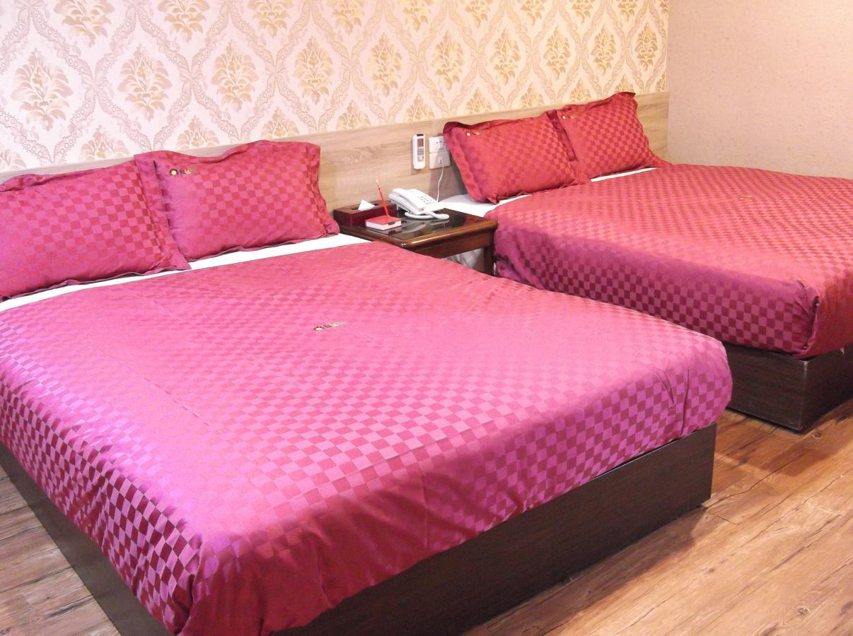 Bin Cheng Hotel Yilan Kültér fotó